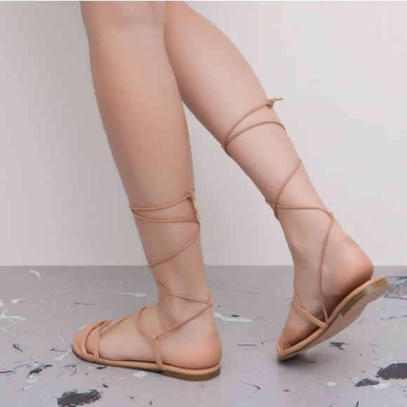 ⭐️HP⭐️ Pull&Bear Leather Lace Up Flat Sandal - Picture 2 of 7